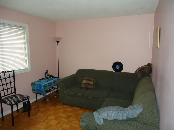 Rent to Own!! Oshawa. Only $695/mo. after rent credits!